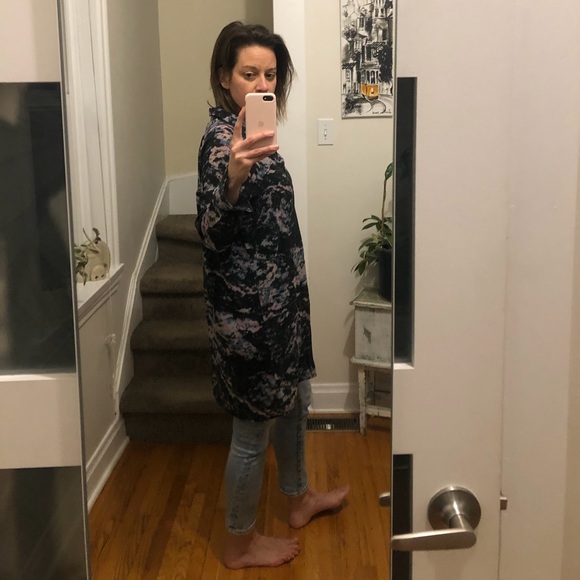 Silk Duster Blouse - Storm & Marie - Picture 8 of 8